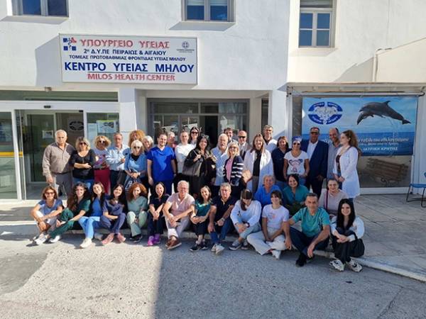 &Eta; Minoan Lines &sigma;&upsilon;&nu;&epsilon;&chi;ί&zeta;&epsilon;&iota; &tau;&omicron; &laquo;&tau;&alpha;&xi;ί&delta;&iota;&raquo; &tau;&omicron;&upsilon; &epsilon;&theta;&epsilon;&lambda;&omicron;&nu;&tau;&iota;&sigma;&mu;&omicron;ύ &tau;&omega;&nu; &Gamma;&iota;&alpha;&tau;&rho;ώ&nu; &tau;&omicron;&upsilon; &Alpha;&iota;&gamma;&alpha;ί&omicron;&upsilon; &ndash; &Pi;&Alpha;.&Gamma;.&Nu;.&Eta;.
