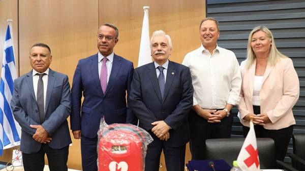 Helleniq Energy: &Pi;&rho;&omicron;&sigma;έ&phi;&epsilon;&rho;&epsilon; 11 &upsilon;&pi;&epsilon;&rho;&sigma;ύ&gamma;&chi;&rho;&omicron;&nu;&omicron;&upsilon;&sigmaf; &alpha;&pi;&iota;&nu;&iota;&delta;&omega;&tau;έ&sigmaf; &sigma;&tau;&omicron;&nu; &Epsilon;&lambda;&lambda;&eta;&nu;&iota;&kappa;ό &Epsilon;&rho;&upsilon;&theta;&rho;ό &Sigma;&tau;&alpha;&upsilon;&rho;ό
