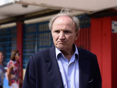 &Alpha;&pi;&omicron;&chi;ώ&rho;&eta;&sigma;&epsilon; &alpha;&pi;ό &tau;&omicron;&nu; &Sigma;&Upsilon;&Rho;&Iota;&Zeta;&Alpha; &omicron; &Sigma;&tau;έ&phi;&alpha;&nu;&omicron;&sigmaf; &Tau;&zeta;&omicron;&upsilon;&mu;ά&kappa;&alpha;&sigmaf;