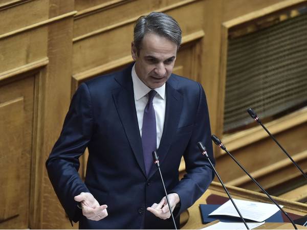 &Mu;&eta;&tau;&sigma;&omicron;&tau;ά&kappa;&eta;&sigmaf;: &Alpha;ύ&xi;&eta;&sigma;&eta; &tau;&omega;&nu; &omicron;&rho;ί&omega;&nu; &tau;&eta;&sigmaf; Golden Visa &sigma;&epsilon; &alpha;&sigma;&tau;&iota;&kappa;ά &kappa;έ&nu;&tau;&rho;&alpha; &kappa;&alpha;&iota; &nu;&eta;&sigma;&iota;ά