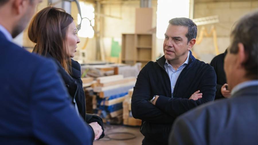 &Alpha;&lambda;. &Tau;&sigma;ί&pi;&rho;&alpha;&sigmaf; - &Alpha;&iota;&gamma;ά&lambda;&epsilon;&omega;: &laquo;&Nu;&alpha; &mu;&pi;&epsilon;&iota; &tau;έ&lambda;&omicron;&sigmaf; &sigma;&tau;&eta;&nu; &alpha;&iota;&sigma;&chi;&rho;&omicron;&kappa;έ&rho;&delta;&epsilon;&iota;&alpha;, &nu;&alpha; &alpha;&nu;&alpha;&sigma;ά&nu;&epsilon;&iota; &omicron; &epsilon;&rho;&gamma;&alpha;&zeta;ό&mu;&epsilon;&nu;&omicron;&sigmaf; &kappa;&alpha;&iota; &omicron;&iota; &mu;&iota;&kappa;&rho;έ&sigmaf; &kappa;&alpha;&iota; &mu;&epsilon;&sigma;&alpha;ί&epsilon;&sigmaf; &epsilon;&pi;&iota;&chi;&epsilon;&iota;&rho;ή&sigma;&epsilon;&iota;&sigmaf;