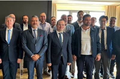 &Nu;έ&alpha; &sigma;ύ&nu;&theta;&epsilon;&sigma;&eta; &Delta;.&Sigma;. &gamma;&iota;&alpha; &tau;&eta;&nu; Έ&nu;&omega;&sigma;&eta; &Mu;&alpha;&rho;&iota;&nu;ώ&nu; &Epsilon;&lambda;&lambda;ά&delta;&alpha;&sigmaf;