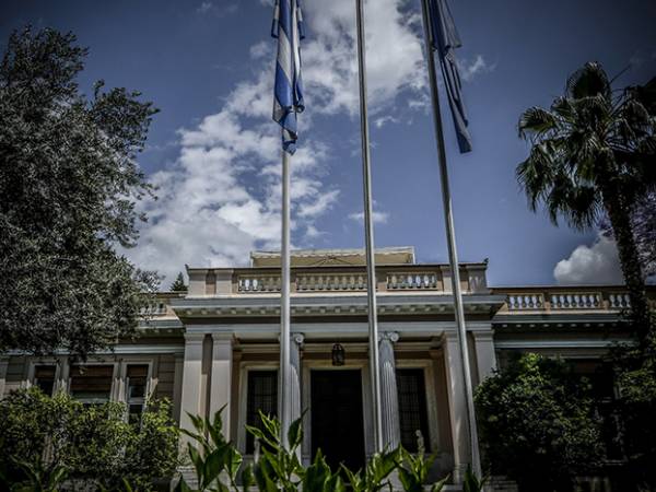 O&iota; &nu;έ&omicron;&iota; &gamma;&epsilon;&nu;&iota;&kappa;&omicron;ί &kappa;&alpha;&iota; &epsilon;&iota;&delta;&iota;&kappa;&omicron;ί &gamma;&rho;&alpha;&mu;&mu;&alpha;&tau;&epsilon;ί&sigmaf; &sigma;&tau;&alpha; &upsilon;&pi;&omicron;&upsilon;&rho;&gamma;&epsilon;ί&alpha;