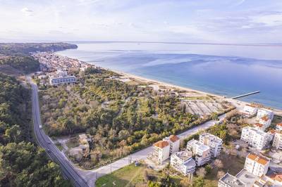 &Tau;&Alpha;&Iota;&Pi;&Epsilon;&Delta;: &Eta; &laquo;MATENISA TRADING CO. LTD&raquo; &epsilon;&pi;&iota;&lambda;έ&xi;&iota;&mu;&omicron;&sigmaf; &epsilon;&pi;&epsilon;&nu;&delta;&upsilon;&tau;ή&sigmaf; &gamma;&iota;&alpha; &tau;&eta;&nu; &alpha;&xi;&iota;&omicron;&pi;&omicron;ί&eta;&sigma;&eta; &tau;&omicron;&upsilon; &alpha;&kappa;&iota;&nu;ή&tau;&omicron;&upsilon; &laquo;&Alpha;&kappa;&tau;ή &kappa;&alpha;&iota; Camping &Alpha;&gamma;ί&alpha;&sigmaf; &Tau;&rho;&iota;ά&delta;&alpha;&sigmaf;&raquo;
