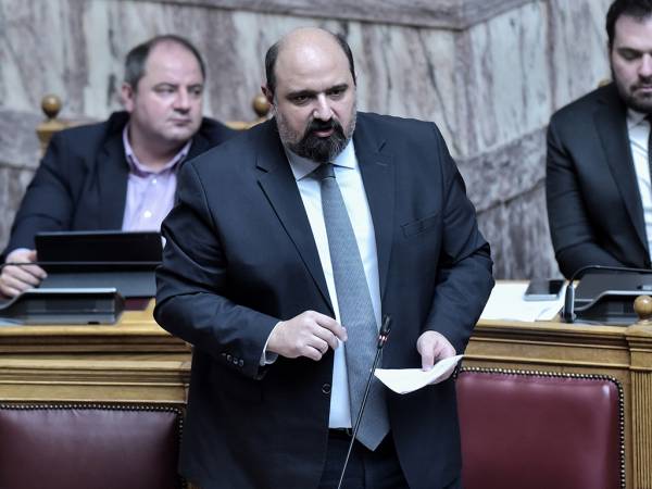 &Chi;. &Tau;&rho;&iota;&alpha;&nu;&tau;ό&pi;&omicron;&upsilon;&lambda;&omicron;&sigmaf;: &Delta;&iota;&alpha;&psi;&epsilon;ύ&delta;&epsilon;&iota; &tau;&iota;&sigmaf; &kappa;&alpha;&tau;&alpha;&gamma;&gamma;&epsilon;&lambda;ί&epsilon;&sigmaf; &gamma;&iota;&alpha; &tau;&omicron; &laquo;&mu;&pi;ά&zeta;&omega;&mu;&alpha;&raquo; &sigma;&tau;&alpha; &Tau;έ&mu;&pi;&eta;