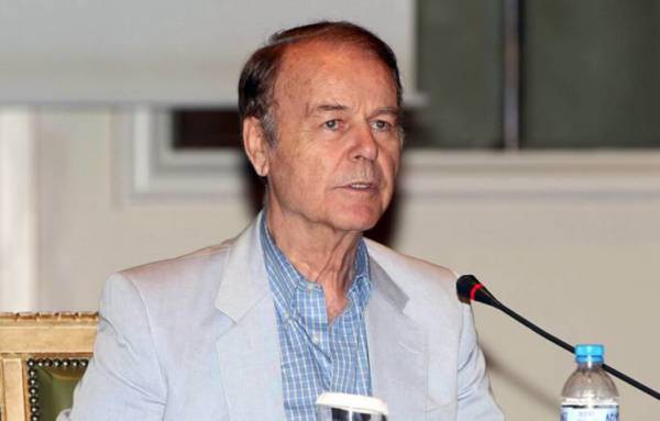 &Pi;έ&theta;&alpha;&nu;&epsilon; &omicron; &Mu;&pi;ά&mu;&pi;&eta;&sigmaf; &Beta;&omega;&beta;ό&sigmaf;