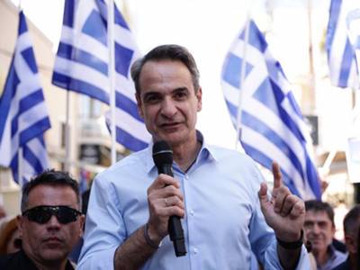 &Mu;&eta;&tau;&sigma;&omicron;&tau;ά&kappa;&eta;&sigmaf;: &Eta; &epsilon;&nu;ί&sigma;&chi;&upsilon;&sigma;&eta; &tau;&omicron;&upsilon; &Epsilon;&Sigma;&Upsilon; &kappa;&epsilon;&nu;&tau;&rho;&iota;&kappa;ή &pi;&rho;&omicron;&tau;&epsilon;&rho;&alpha;&iota;ό&tau;&eta;&tau;&alpha; &gamma;&iota;&alpha; &tau;&eta; &nu;έ&alpha; &tau;&epsilon;&tau;&rho;&alpha;&epsilon;&tau;ί&alpha;
