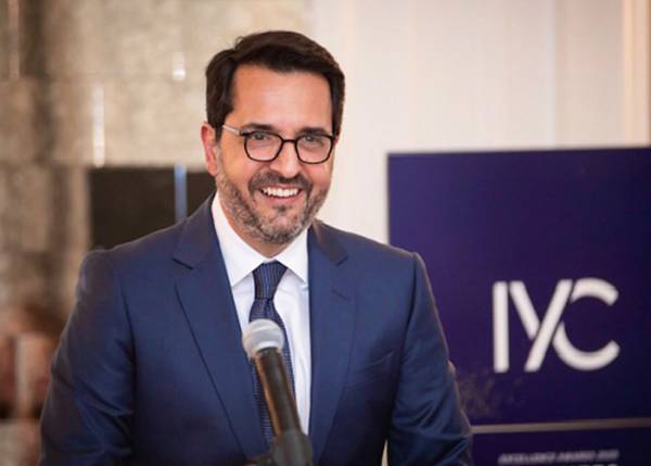 Howden &Epsilon;&lambda;&lambda;ά&delta;&alpha;&sigmaf;: &Iota;&sigma;&chi;&upsilon;&rho;&omicron;&pi;&omicron;&iota;&epsilon;ί &tau;&eta; &theta;έ&sigma;&eta; &tau;&eta;&sigmaf; &sigma;&tau;&eta;&nu; &alpha;&sigma;&phi;ά&lambda;&iota;&sigma;&eta; &sigma;&kappa;&alpha;&phi;ώ&nu; &mu;&epsilon; &tau;&eta;&nu; &alpha;&pi;&omicron;&rho;&rho;ό&phi;&eta;&sigma;&eta; &tau;&eta;&sigmaf; &Iota;&Upsilon;C