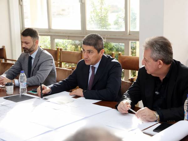 &Lambda;. &Alpha;&upsilon;&gamma;&epsilon;&nu;ά&kappa;&eta;&sigmaf;: &Tau;&omicron; &nu;έ&omicron; &alpha;&epsilon;&rho;&omicron;&delta;&rho;ό&mu;&iota;&omicron; &Eta;&rho;&alpha;&kappa;&lambda;&epsilon;ί&omicron;&upsilon; &theta;&alpha; &delta;ώ&sigma;&epsilon;&iota; &alpha;&nu;&alpha;&pi;&tau;&upsilon;&xi;&iota;&alpha;&kappa;ή ώ&theta;&eta;&sigma;&eta;