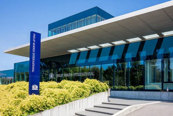 &Eta; Philip Morris International &delta;&eta;&mu;&omicron;&sigma;ί&epsilon;&upsilon;&sigma;&epsilon; &tau;&eta;&nu; έ&kappa;&theta;&epsilon;&sigma;&eta; &beta;&iota;ώ&sigma;&iota;&mu;&eta;&sigmaf; &alpha;&nu;ά&pi;&tau;&upsilon;&xi;&eta;&sigmaf; 2022