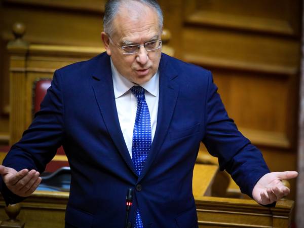 &Tau;. &Theta;&epsilon;&omicron;&delta;&omega;&rho;&iota;&kappa;ά&kappa;&omicron;&sigmaf;: &laquo;&Omicron;&iota; &phi;&epsilon;&tau;&iota;&nu;έ&sigmaf; &alpha;&upsilon;&xi;ή&sigma;&epsilon;&iota;&sigmaf; &sigma;&tau;&alpha; &alpha;&sigma;&phi;ά&lambda;&iota;&sigma;&tau;&rho;&alpha; &upsilon;&gamma;&epsilon;ί&alpha;&sigmaf; &sigma;&epsilon; &kappa;&alpha;&mu;ί&alpha; &pi;&epsilon;&rho;ί&pi;&tau;&omega;&sigma;&eta; &delta;&epsilon;&nu; &theta;&alpha; &upsilon;&pi;&epsilon;&rho;&beta;&omicron;ύ&nu; &tau;&iota;&sigmaf; &pi;&epsilon;&rho;&upsilon;&sigma;&iota;&nu;έ&sigmaf;&raquo;
