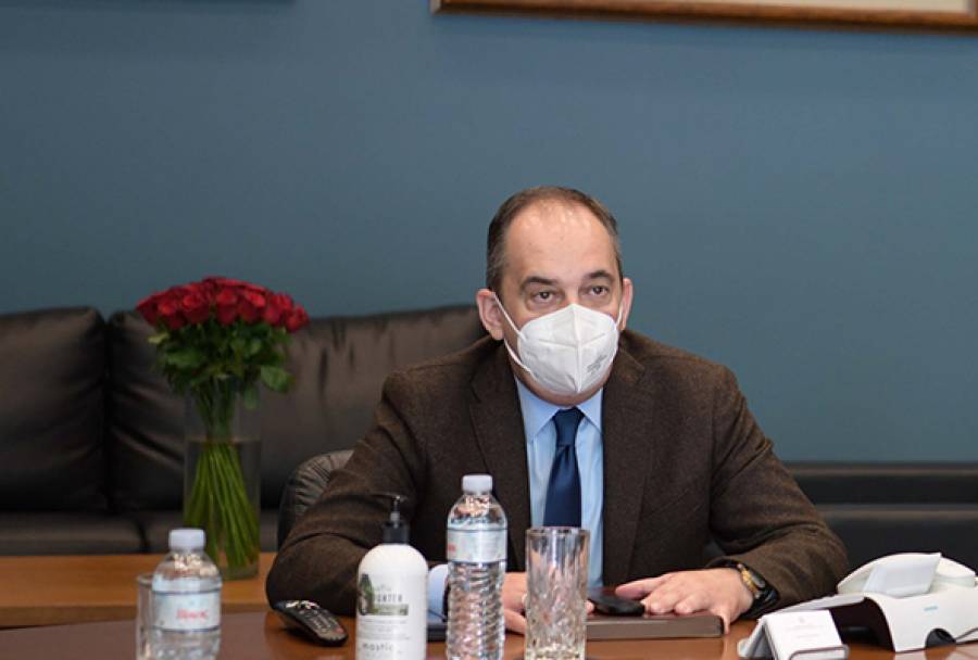 &Gamma;. &Pi;&lambda;&alpha;&kappa;&iota;&omega;&tau;ά&kappa;&eta;&sigmaf;: &Eta; &Tau;&omicron;&upsilon;&rho;&kappa;ί&alpha; έ&chi;&epsilon;&iota; &epsilon;&xi;&epsilon;&lambda;&iota;&chi;&theta;&epsilon;ί &sigma;&epsilon; &sigma;&upsilon;&sigma;&tau;&eta;&mu;&alpha;&tau;&iota;&kappa;ό &pi;&alpha;&rho;&alpha;&beta;ά&tau;&eta; &tau;&omega;&nu; &kappa;&alpha;&nu;ό&nu;&omega;&nu; &tau;&omicron;&upsilon; &Delta;&iota;&epsilon;&theta;&nu;&omicron;ύ&sigmaf; &Delta;&iota;&kappa;&alpha;ί&omicron;&upsilon;