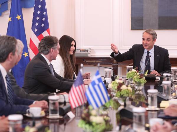 &Kappa;. &Mu;&eta;&tau;&sigma;&omicron;&tau;ά&kappa;&eta;&sigmaf;: &Nu;έ&omicron; &kappa;&epsilon;&phi;ά&lambda;&alpha;&iota;&omicron; &sigma;&tau;&eta;&nu; &epsilon;&nu;&epsilon;&rho;&gamma;&epsilon;&iota;&alpha;&kappa;ή &iota;&sigma;&tau;&omicron;&rho;ί&alpha; &tau;&eta;&sigmaf; &Epsilon;&lambda;&lambda;ά&delta;&alpha;&sigmaf; - &Eta; &pi;&rho;ώ&tau;&eta; &epsilon;&rho;&epsilon;&upsilon;&nu;&eta;&tau;&iota;&kappa;ή &gamma;&epsilon;ώ&tau;&rho;&eta;&sigma;&eta; &epsilon;&delta;ώ &kappa;&alpha;&iota; 40 &chi;&rho;ό&nu;&iota;&alpha;