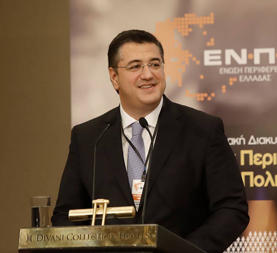&Alpha;. &Tau;&zeta;&iota;&tau;&zeta;&iota;&kappa;ώ&sigma;&tau;&alpha;&sigmaf;: &laquo;&Iota;&sigma;&chi;ύ&epsilon;&iota; &sigma;&tau;&omicron; &alpha;&kappa;έ&rho;&alpha;&iota;&omicron; &eta; &delta;έ&sigma;&mu;&epsilon;&upsilon;&sigma;ή &mu;&omicron;&upsilon; &pi;&rho;&omicron;&sigmaf; ό&lambda;&omicron;&upsilon;&sigmaf;: &Theta;&alpha; &sigma;&upsilon;&nu;&epsilon;&chi;ί&sigma;&omega; &nu;&alpha; &epsilon;ί&mu;&alpha;&iota; &Pi;&epsilon;&rho;&iota;&phi;&epsilon;&rho;&epsilon;&iota;ά&rho;&chi;&eta;&sigmaf; ό&lambda;&omega;&nu; &tau;&omega;&nu; &Mu;&alpha;&kappa;&epsilon;&delta;ό&nu;&omega;&nu;&raquo;