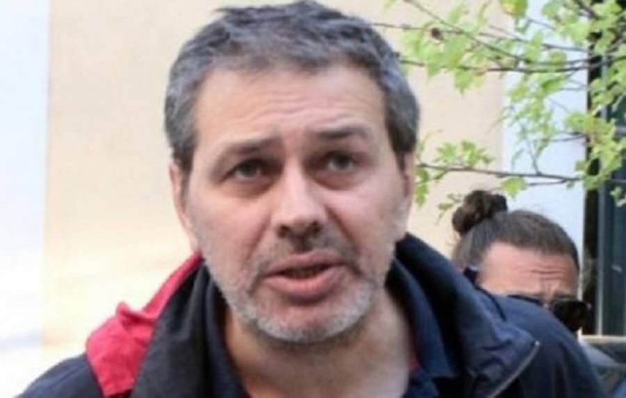 &Sigma;&tau;&omicron; &kappa;&rho;&alpha;&tau;&eta;&tau;ή&rho;&iota;&omicron; &pi;έ&rho;&alpha;&sigma;&epsilon; &tau;&alpha; &Chi;&rho;&iota;&sigma;&tau;&omicron;ύ&gamma;&epsilon;&nu;&nu;&alpha; &omicron; &Sigma;&tau;έ&phi;&alpha;&nu;&omicron;&sigmaf; &Chi;ί&omicron;&sigmaf;