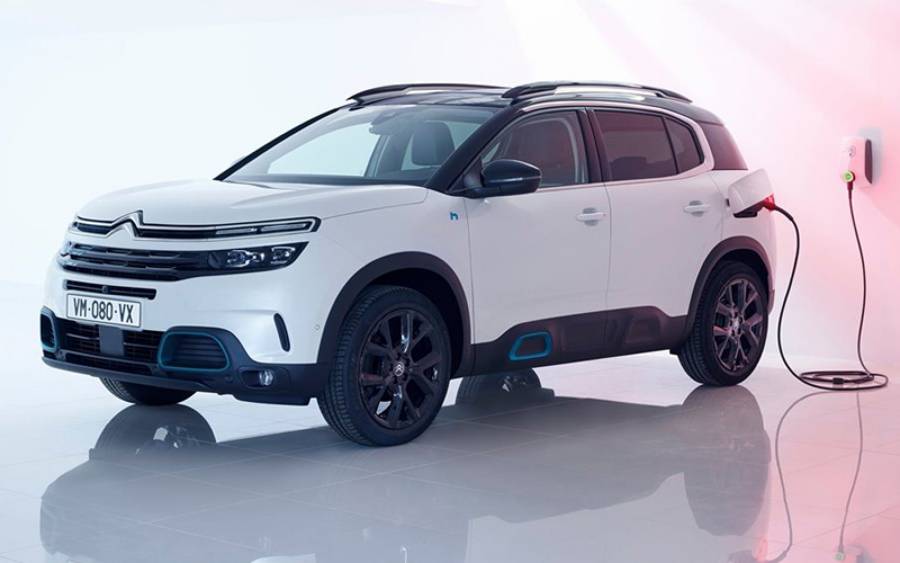 Citroen C5 Aircross: Έ&nu;&alpha; &pi;&lambda;ή&rho;&epsilon;&sigmaf; SUV &mu;&epsilon; &alpha;&kappa;ό&mu;&eta; &pi;&iota;&omicron; &pi;&rho;&omicron;&nu;&omicron;&mu;&iota;&alpha;&kappa;ή &tau;&iota;&mu;ή