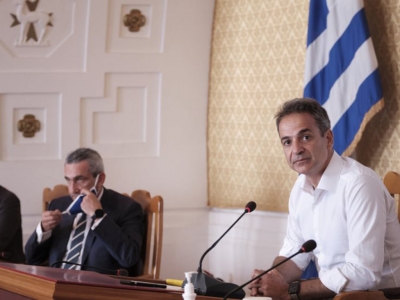&Kappa;. &Mu;&eta;&tau;&sigma;&omicron;&tau;ά&kappa;&eta;&sigmaf;: &Epsilon;&theta;&nu;&iota;&kappa;ή &epsilon;&pi;&iota;&tau;&upsilon;&chi;ί&alpha; &eta; &sigma;&upsilon;&mu;&phi;&omega;&nu;ί&alpha; &gamma;&iota;&alpha; &tau;&eta;&nu; &Alpha;&Omicron;&Zeta; &Epsilon;&lambda;&lambda;ά&delta;&alpha;&sigmaf; - &Alpha;&iota;&gamma;ύ&pi;&tau;&omicron;&upsilon;