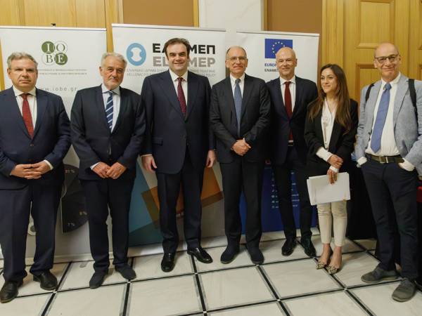 &Pi;&iota;&epsilon;&rho;&rho;&alpha;&kappa;ά&kappa;&eta;&sigmaf;: &Eta; &Epsilon;&upsilon;&rho;ώ&pi;&eta; &chi;&rho;&epsilon;&iota;ά&zeta;&epsilon;&tau;&alpha;&iota; &tau;&epsilon;&chi;&nu;&omicron;&lambda;&omicron;&gamma;&iota;&kappa;ή &kappa;&upsilon;&rho;&iota;&alpha;&rho;&chi;ί&alpha; &kappa;&alpha;&iota; &epsilon;&nu;&iota;&alpha;ί&alpha; &alpha;&gamma;&omicron;&rho;ά &kappa;&epsilon;&phi;&alpha;&lambda;&alpha;ί&omega;&nu;