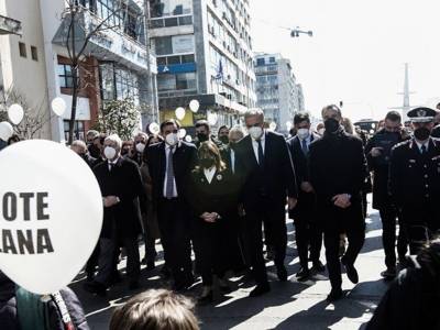 &Eta; &Kappa;. &Sigma;&alpha;&kappa;&epsilon;&lambda;&lambda;&alpha;&rho;&omicron;&pi;&omicron;ύ&lambda;&omicron;&upsilon; &sigma;&tau;&eta;&nu; &pi;&omicron;&rho;&epsilon;ί&alpha; &mu;&nu;ή&mu;&eta;&sigmaf; &gamma;&iota;&alpha; &tau;&eta; &sigma;&upsilon;&mu;&pi;&lambda;ή&rho;&omega;&sigma;&eta; 79 &chi;&rho;ό&nu;&omega;&nu; &alpha;&pi;ό &tau;&eta;&nu; &alpha;&nu;&alpha;&chi;ώ&rho;&eta;&sigma;&eta; &tau;&omicron;&upsilon; &pi;&rho;ώ&tau;&omicron;&upsilon; &sigma;&upsilon;&rho;&mu;&omicron;ύ &gamma;&iota;&alpha; &tau;&omicron; Ά&omicron;&upsilon;&sigma;&beta;&iota;&tau;&sigmaf; &alpha;&pi;ό &tau;&eta; &Theta;&epsilon;&sigma;&sigma;&alpha;&lambda;&omicron;&nu;ί&kappa;&eta;