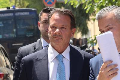 &Delta;ί&omega;&xi;&eta; &gamma;&iota;&alpha; &delta;&iota;&alpha;&tau;ά&rho;&alpha;&xi;&eta; &omicron;&iota;&kappa;&iota;&alpha;&kappa;ή&sigmaf; &epsilon;&iota;&rho;ή&nu;&eta;&sigmaf; &kappa;&alpha;&iota; &alpha;&pi;&epsilon;&iota;&lambda;ή &sigma;&tau;&eta;&nu; &pi;&rho;ώ&eta;&nu; &sigma;ύ&zeta;&upsilon;&gamma;&omicron; &tau;&omicron;&upsilon; &Alpha;&pi;ό&sigma;&tau;&omicron;&lambda;&omicron;&upsilon; &Lambda;ύ&tau;&rho;&alpha;