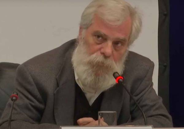 &Pi;έ&theta;&alpha;&nu;&epsilon; &omicron; &sigma;&upsilon;&gamma;&gamma;&rho;&alpha;&phi;έ&alpha;&sigmaf; &Kappa;ώ&sigma;&tau;&alpha;&sigmaf; &Theta;. &Kappa;&alpha;&lambda;&phi;ό&pi;&omicron;&upsilon;&lambda;&omicron;&sigmaf;