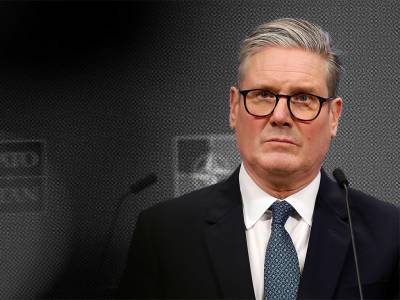 &Beta;&rho;&epsilon;&tau;&alpha;&nu;ί&alpha;: &Pi;&alpha;&rho;&alpha;&iota;&tau;ή&theta;&eta;&kappa;&epsilon; &omicron; &Kappa;&iota;&rho; &Sigma;&tau;ά&rho;&mu;&epsilon;&rho;