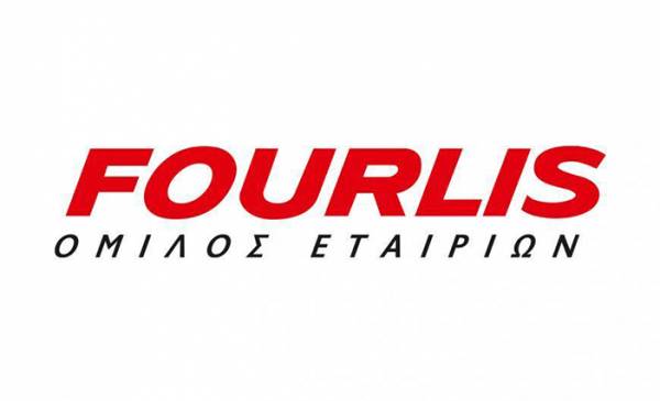 Fourlis: &Pi;&alpha;&rho;&alpha;&iota;&tau;ή&theta;&eta;&kappa;&epsilon; &alpha;&pi;ό &tau;&omicron; &Delta;&Sigma; &omicron; David Watson