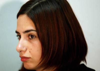 &Tau;&eta; &Rho;ά&nu;&iota;&alpha; &Sigma;&beta;ί&gamma;&gamma;&omicron;&upsilon; &pi;&rho;&omicron;&tau;&epsilon;ί&nu;&epsilon;&iota; &gamma;&iota;&alpha; &gamma;&rho;&alpha;&mu;&mu;&alpha;&tau;έ&alpha; &tau;&omicron;&upsilon; &Sigma;&Upsilon;&Rho;&Iota;&Zeta;&Alpha; &omicron; &Alpha;&lambda;έ&xi;&eta;&sigmaf; &Tau;&sigma;ί&pi;&rho;&alpha;&sigmaf;