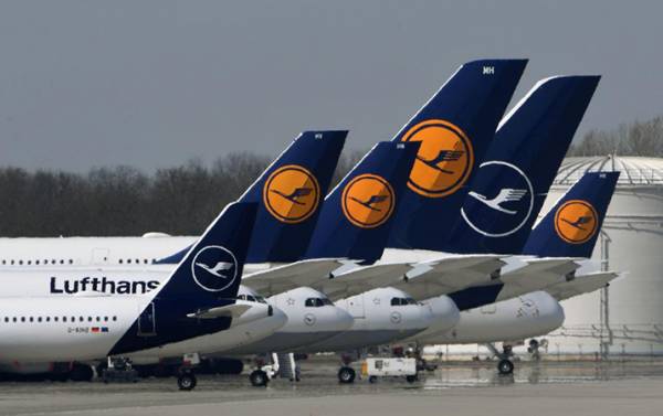 &Sigma;&epsilon; &sigma;&upsilon;&mu;&phi;&omega;&nu;ί&alpha; &kappa;&alpha;&tau;έ&lambda;&eta;&xi;&alpha;&nu; Lufthansa &kappa;&alpha;&iota; Ver.di &gamma;&iota;&alpha; &alpha;&upsilon;&xi;ή&sigma;&epsilon;&iota;&sigmaf; &sigma;&tau;&iota;&sigmaf; &alpha;&pi;&omicron;&delta;&omicron;&chi;έ&sigmaf; &tau;&omicron;&upsilon; &pi;&rho;&omicron;&sigma;&omega;&pi;&iota;&kappa;&omicron;ύ &epsilon;&delta;ά&phi;&omicron;&upsilon;&sigmaf;