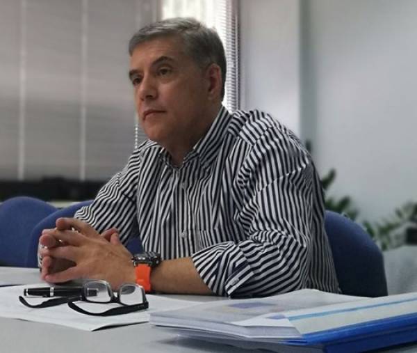 &Kappa;. &Alpha;&gamma;&omicron;&rho;&alpha;&sigma;&tau;ό&sigmaf;: &Delta;&epsilon;&nu; &mu;&pi;&omicron;&rho;&omicron;ύ&nu; &nu;&alpha; &gamma;ί&nu;&omicron;&upsilon;&nu; &alpha;&upsilon;&tau;&omicron;&delta;&iota;&omicron;&iota;&kappa;&eta;&tau;&iota;&kappa;έ&sigmaf; &epsilon;&kappa;&lambda;&omicron;&gamma;έ&sigmaf; &sigma;&epsilon; &alpha;&upsilon;&tau;έ&sigmaf; &tau;&iota;&sigmaf; &sigma;&upsilon;&nu;&theta;ή&kappa;&epsilon;&sigmaf;