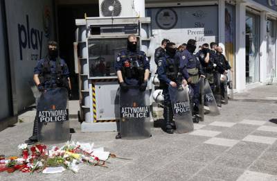 &laquo;&Xi;&eta;&lambda;ώ&theta;&eta;&kappa;&epsilon;&raquo; &omicron; &Delta;&iota;&omicron;&iota;&kappa;&eta;&tau;ή&sigmaf; &tau;&omicron;&upsilon; &Alpha;&Tau; &Alpha;&gamma;ί&omega;&nu; &Alpha;&nu;&alpha;&rho;&gamma;ύ&rho;&omega;&nu; &ndash; &Alpha;&nu;&tau;&iota;&mu;έ&tau;&omega;&pi;&omicron;&sigmaf; &mu;&epsilon; &pi;&omicron;&iota;&nu;&iota;&kappa;έ&sigmaf; &epsilon;&upsilon;&theta;ύ&nu;&epsilon;&sigmaf; &omicron; &alpha;&sigma;&tau;&upsilon;&nu;&omicron;&mu;&iota;&kappa;ό&sigmaf; &tau;&eta;&sigmaf; Ά&mu;&epsilon;&sigma;&eta;&sigmaf; &Delta;&rho;ά&sigma;&eta;&sigmaf;