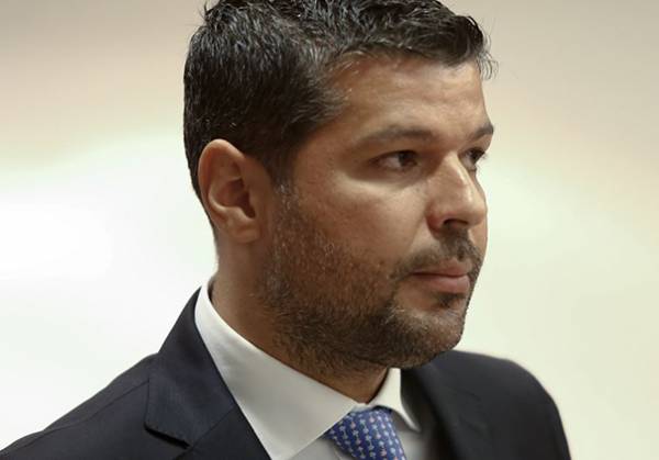 &Gamma;. &Sigma;&tau;ά&sigma;&sigma;&eta;&sigmaf;: &Alpha;ύ&xi;&eta;&sigma;&eta; 30-35% &sigma;&tau;&alpha; &lambda;&epsilon;&iota;&tau;&omicron;&upsilon;&rho;&gamma;&iota;&kappa;ά &kappa;έ&rho;&delta;&eta; &mu;&epsilon; &tau;&eta;&nu; &pi;&rho;&omicron;&sigma;&theta;ή&kappa;&eta; &tau;&eta;&sigmaf; ENEL &Rho;&omicron;&upsilon;&mu;&alpha;&nu;ί&alpha;&sigmaf;