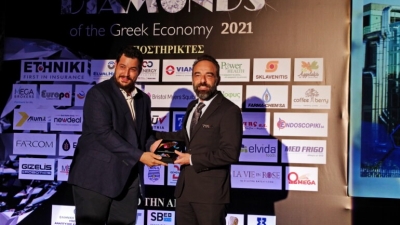 M&epsilon;&gamma;ά&lambda;&epsilon;&sigmaf; &delta;&iota;&alpha;&kappa;&rho;ί&sigma;&epsilon;&iota;&sigmaf; &gamma;&iota;&alpha; &tau;&omicron;&nu; Ό&mu;&iota;&lambda;&omicron; &Phi;&alpha;&rho;&mu;&alpha;&kappa;&epsilon;&upsilon;&tau;&iota;&kappa;ώ&nu; &Epsilon;&pi;&iota;&chi;&epsilon;&iota;&rho;ή&sigma;&epsilon;&omega;&nu; &Tau;&sigma;έ&tau;&eta;