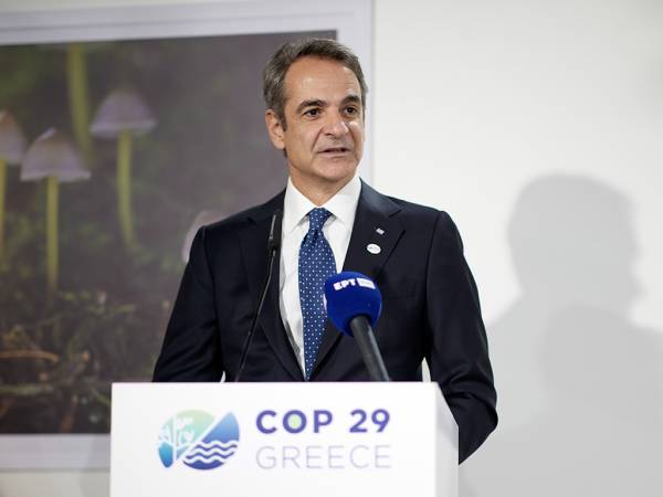 &Kappa;. &Mu;&eta;&tau;&sigma;&omicron;&tau;ά&kappa;&eta;&sigmaf; &sigma;&tau;&eta;&nu; COP29: &Tau;έ&sigma;&sigma;&epsilon;&rho;&iota;&sigmaf; &pi;&rho;&omicron;&tau;ά&sigma;&epsilon;&iota;&sigmaf; &gamma;&iota;&alpha; &laquo;&mu;&iota;&alpha; έ&xi;&upsilon;&pi;&nu;&eta; &pi;&rho;ά&sigma;&iota;&nu;&eta; &sigma;&upsilon;&mu;&phi;&omega;&nu;ί&alpha;&raquo;