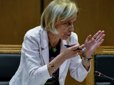 &Delta;ί&kappa;&eta; &Chi;&Alpha;: &Alpha;&nu;&alpha;&sigma;&tau;&omicron;&lambda;ή &gamma;&iota;&alpha; ό&lambda;&omicron;&upsilon;&sigmaf; &pi;&lambda;&eta;&nu; &tau;&omicron;&upsilon; &Rho;&omicron;&upsilon;&pi;&alpha;&kappa;&iota;ά &pi;&rho;ό&tau;&epsilon;&iota;&nu;&epsilon; &eta; &Epsilon;&iota;&sigma;&alpha;&gamma;&gamma;&epsilon;&lambda;έ&alpha;&sigmaf;