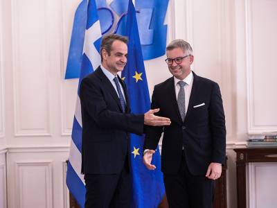 &Kappa;. &Mu;&eta;&tau;&sigma;&omicron;&tau;ά&kappa;&eta;&sigmaf;: &Epsilon;ί&mu;&alpha;&sigma;&tau;&epsilon; &iota;&kappa;&alpha;&nu;&omicron;&pi;&omicron;&iota;&eta;&mu;έ&nu;&omicron;&iota; &mu;&epsilon; &tau;&eta;&nu; &pi;&rho;ό&omicron;&delta;&omicron; &pi;&omicron;&upsilon; έ&chi;&epsilon;&iota; &sigma;&eta;&mu;&epsilon;&iota;&omega;&theta;&epsilon;ί &sigma;&tau;&eta; &mu;&epsilon;&tau;&alpha;&nu;&alpha;&sigma;&tau;&epsilon;&upsilon;&tau;&iota;&kappa;ή &pi;&omicron;&lambda;&iota;&tau;&iota;&kappa;ή &sigma;&epsilon; &epsilon;&upsilon;&rho;&omega;&pi;&alpha;ϊ&kappa;ό &epsilon;&pi;ί&pi;&epsilon;&delta;&omicron;