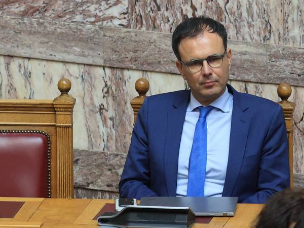 &Pi;&alpha;&rho;&alpha;&iota;&tau;ή&theta;&eta;&kappa;&epsilon; &omicron; &Alpha;&lambda;έ&xi;&eta;&sigmaf; &Pi;&alpha;&tau;έ&lambda;&eta;&sigmaf; &alpha;&pi;ό &Sigma;ύ&mu;&beta;&omicron;&upsilon;&lambda;&omicron;&sigmaf; &tau;&omicron;&upsilon; &Pi;&rho;&omega;&theta;&upsilon;&pi;&omicron;&upsilon;&rho;&gamma;&omicron;ύ