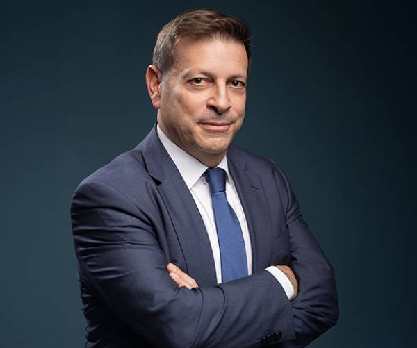 &Delta;&Alpha;&Alpha;: &Omicron; &Gamma;&epsilon;ώ&rho;&gamma;&iota;&omicron;&sigmaf; &Kappa;&alpha;&lambda;&lambda;&iota;&mu;&alpha;&sigma;&iota;ά&sigmaf; &nu;έ&omicron;&sigmaf; &Delta;&iota;&epsilon;&upsilon;&theta;ύ&nu;&omega;&nu; &Sigma;ύ&mu;&beta;&omicron;&upsilon;&lambda;&omicron;&sigmaf; - &Tau;&omicron; &nu;έ&omicron; &Delta;&iota;&omicron;&iota;&kappa;&eta;&tau;&iota;&kappa;ό &Sigma;&upsilon;&mu;&beta;&omicron;ύ&lambda;&iota;&omicron;