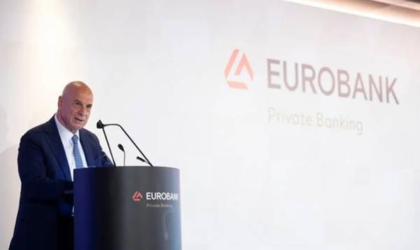 Eurobank - Generation Forward: &Mu;&iota;&alpha; &pi;&rho;&omega;&tau;&omicron;&beta;&omicron;&upsilon;&lambda;ί&alpha; &gamma;&iota;&alpha; &tau;&eta; &nu;έ&alpha; &gamma;&epsilon;&nu;&iota;ά &tau;&omicron;&upsilon; Private Banking