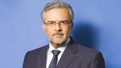 &Chi;&rho;. &Mu;&epsilon;&gamma;ά&lambda;&omicron;&upsilon;: &Sigma;&tau;&alpha; &euro;5,4 &delta;&iota;&sigma;. &omicron;&iota; &chi;&rho;&eta;&mu;&alpha;&tau;&omicron;&delta;&omicron;&tau;ή&sigma;&epsilon;&iota;&sigmaf; έ&omega;&sigmaf; &tau;&alpha; &tau;έ&lambda;&eta; &tau;&omicron;&upsilon; 2020