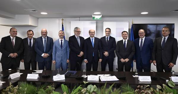 &Tau;&Alpha;&Iota;&Pi;&Epsilon;&Delta;: &Upsilon;&pi;&omicron;&gamma;&rho;&alpha;&phi;ή &tau;&eta;&sigmaf; &sigma;ύ&mu;&beta;&alpha;&sigma;&eta;&sigmaf; &upsilon;&pi;&omicron;-&pi;&alpha;&rho;&alpha;&chi;ώ&rho;&eta;&sigma;&eta;&sigmaf; &gamma;&iota;&alpha; &tau;&eta;&nu; &alpha;&xi;&iota;&omicron;&pi;&omicron;ί&eta;&sigma;&eta; &tau;&omicron;&upsilon; &lambda;&iota;&mu;έ&nu;&alpha; &laquo;&Phi;ί&lambda;&iota;&pi;&pi;&omicron;&sigmaf; &Beta;&raquo; &tau;&omicron;&upsilon; &Omicron;&rho;&gamma;&alpha;&nu;&iota;&sigma;&mu;&omicron;ύ &Lambda;&iota;&mu;έ&nu;&omicron;&sigmaf; &Kappa;&alpha;&beta;ά&lambda;&alpha;&sigmaf; &Alpha;.&Epsilon;.