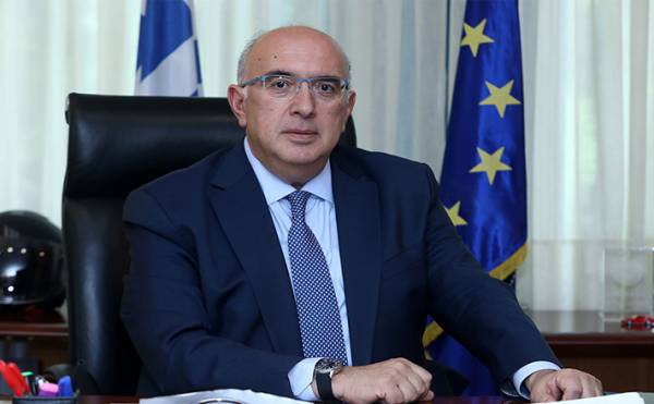 &Upsilon;&pi;. &Upsilon;&pi;&omicron;&delta;&omicron;&mu;ώ&nu; - &Mu;&iota;&chi;. &Pi;&alpha;&pi;&alpha;&delta;ό&pi;&omicron;&upsilon;&lambda;&omicron;&sigmaf;: &Epsilon;&pi;ό&mu;&epsilon;&nu;&omicron; &beta;ή&mu;&alpha; &gamma;&iota;&alpha; &tau;&eta;&nu; &upsilon;&pi;&omicron;&sigma;&tau;ή&rho;&iota;&xi;&eta; &tau;&eta;&sigmaf; &eta;&lambda;&epsilon;&kappa;&tau;&rho;&omicron;&kappa;ί&nu;&eta;&sigma;&eta;&sigmaf; &tau;&omicron; &Mu;&eta;&tau;&rho;ώ&omicron; &Phi;&omicron;&rho;&tau;&iota;&sigma;&tau;ώ&nu;