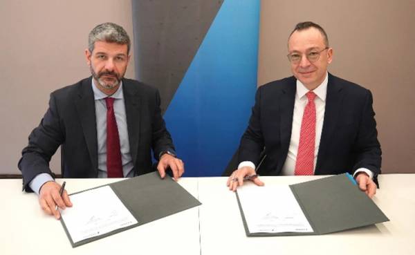 &Nu;έ&omicron; M&nu;&eta;&mu;ό&nu;&iota;&omicron; &Sigma;&upsilon;&nu;&epsilon;&rho;&gamma;&alpha;&sigma;ί&alpha;&sigmaf; &mu;&epsilon;&tau;&alpha;&xi;ύ Enterprise Greece &kappa;&alpha;&iota; Eurobank