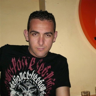 &Pi;&omicron;&iota;&omicron;&sigmaf; &epsilon;ί&nu;&alpha;&iota; &omicron; &alpha;&sigma;&tau;&upsilon;&nu;&omicron;&mu;&iota;&kappa;ό&sigmaf; &pi;&omicron;&upsilon; &sigma;&kappa;ό&tau;&omega;&sigma;&epsilon; &tau;&eta;&nu; &pi;&rho;ώ&eta;&nu; &sigma;ύ&zeta;&upsilon;&gamma;ό &tau;&omicron;&upsilon; &kappa;&alpha;&iota; &tau;&eta; &phi;ί&lambda;&eta; &tau;&eta;&sigmaf; &sigma;&tau;&eta;&nu; &Kappa;&eta;&phi;&iota;&sigma;&iota;ά