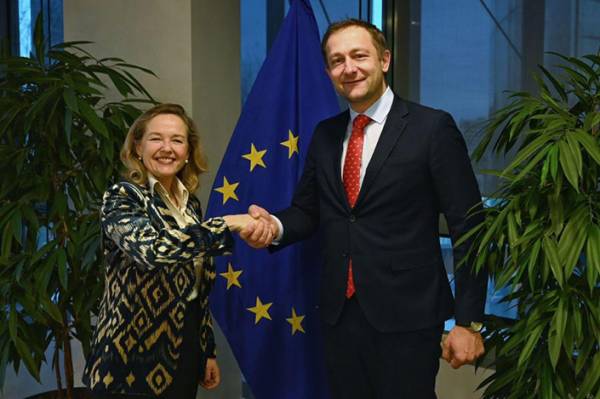 &euro;3 billion of EIB Group financing announced for farmers and bioeconomy