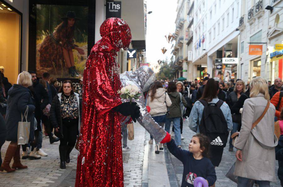 &Upsilon;&pi;&omicron;&upsilon;&rho;&gamma;&epsilon;ί&omicron; &Epsilon;&rho;&gamma;&alpha;&sigma;ί&alpha;&sigmaf;: &Tau;&iota; &pi;&rho;&omicron;&beta;&lambda;έ&pi;&epsilon;&tau;&alpha;&iota; &gamma;&iota;&alpha; ό&sigma;&omicron;&upsilon;&sigmaf; &epsilon;&rho;&gamma;&alpha;&sigma;&tau;&omicron;ύ&nu; &tau;&iota;&sigmaf; &tau;&rho;&epsilon;&iota;&sigmaf; &tau;&epsilon;&lambda;&epsilon;&upsilon;&tau;&alpha;ί&epsilon;&sigmaf; &Kappa;&upsilon;&rho;&iota;&alpha;&kappa;έ&sigmaf; &tau;&omicron;&upsilon; έ&tau;&omicron;&upsilon;&sigmaf;