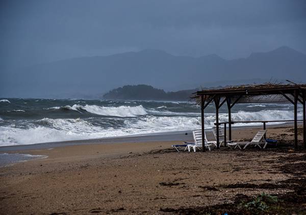Έ&kappa;&tau;&alpha;&kappa;&tau;&omicron; &delta;&epsilon;&lambda;&tau;ί&omicron; &Epsilon;&Mu;&Upsilon; &gamma;&iota;&alpha; &kappa;&alpha;&tau;&alpha;&iota;&gamma;ί&delta;&epsilon;&sigmaf; &kappa;&alpha;&iota; &mu;&pi;&omicron;&upsilon;&rho;ί&nu;&iota;&alpha;