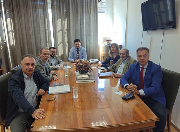 &Sigma;&upsilon;&nu;ά&nu;&tau;&eta;&sigma;&eta; &Pi;&Epsilon;&Kappa;&Alpha;&Pi; &mu;&epsilon; &tau;&omicron;&nu; &Gamma;&Gamma; &Epsilon;&mu;&pi;&omicron;&rho;ί&omicron;&upsilon; &kappa;&alpha;&iota; &Pi;&rho;&omicron;&sigma;&tau;&alpha;&sigma;ί&alpha;&sigmaf; &Kappa;&alpha;&tau;&alpha;&nu;&alpha;&lambda;&omega;&tau;ή &tau;&omicron;&upsilon; &Upsilon;&pi;&omicron;&upsilon;&rho;&gamma;&epsilon;ί&omicron;&upsilon; &Alpha;&nu;ά&pi;&tau;&upsilon;&xi;&eta;&sigmaf;, &Sigma;&omega;&tau;ή&rho;&eta; &Alpha;&nu;&alpha;&gamma;&nu;&omega;&sigma;&tau;ό&pi;&omicron;&upsilon;&lambda;&omicron;