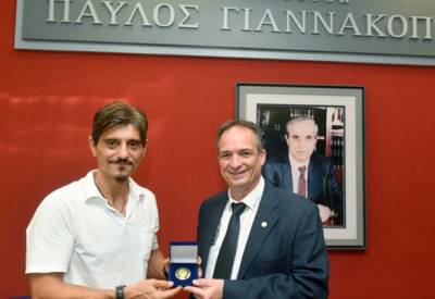 1&eta; &theta;έ&sigma;&eta; &sigma;&tau;&omicron; &Epsilon;&upsilon;&rho;&omega;&mu;&pi;ά&sigma;&kappa;&epsilon;&tau; &gamma;&iota;&alpha; &tau;&eta;&nu; &Alpha;&theta;&lambda;&eta;&tau;&iota;&kappa;ή Έ&nu;&omega;&sigma;&eta; &Alpha;&sigma;&tau;&upsilon;&nu;&omicron;&mu;&iota;&kappa;ώ&nu; &Epsilon;&lambda;&lambda;ά&delta;&omicron;&sigmaf; &mu;&epsilon; &tau;&eta; &sigma;&tau;ή&rho;&iota;&xi;&eta; &tau;&omicron;&upsilon; &Omicron;&mu;ί&lambda;&omicron;&upsilon; &Beta;&Iota;&Alpha;&Nu;&Epsilon;&Xi;