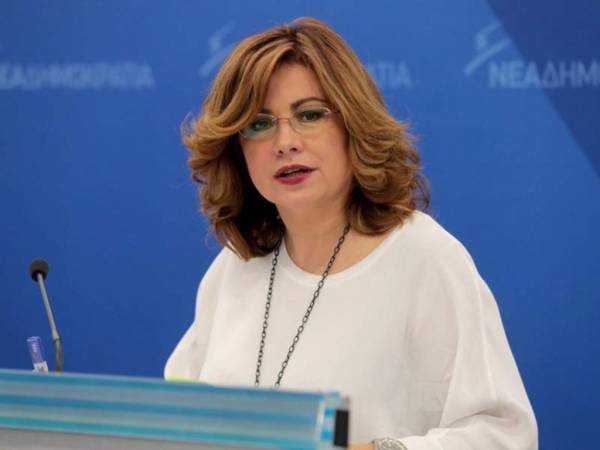 &Tau;&eta;&nu; &Tau;&epsilon;&tau;ά&rho;&tau;&eta; (18/1) &xi;&epsilon;&kappa;&iota;&nu;ά &eta; &delta;&iota;&alpha;&delta;&iota;&kappa;&alpha;&sigma;ί&alpha; ά&rho;&sigma;&eta;&sigmaf; &alpha;&sigma;&upsilon;&lambda;ί&alpha;&sigmaf; &tau;&eta;&sigmaf; &Epsilon;. &Kappa;&alpha;ϊ&lambda;ή &kappa;&alpha;&iota; &tau;&eta;&sigmaf; &Mu;. &Sigma;&pi;&upsilon;&rho;ά&kappa;&eta;